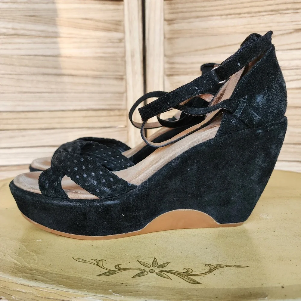 Biviel EU 40 US 9 Black Suede Strappy Platform Wedge Sandals Whimsygoth Classic
